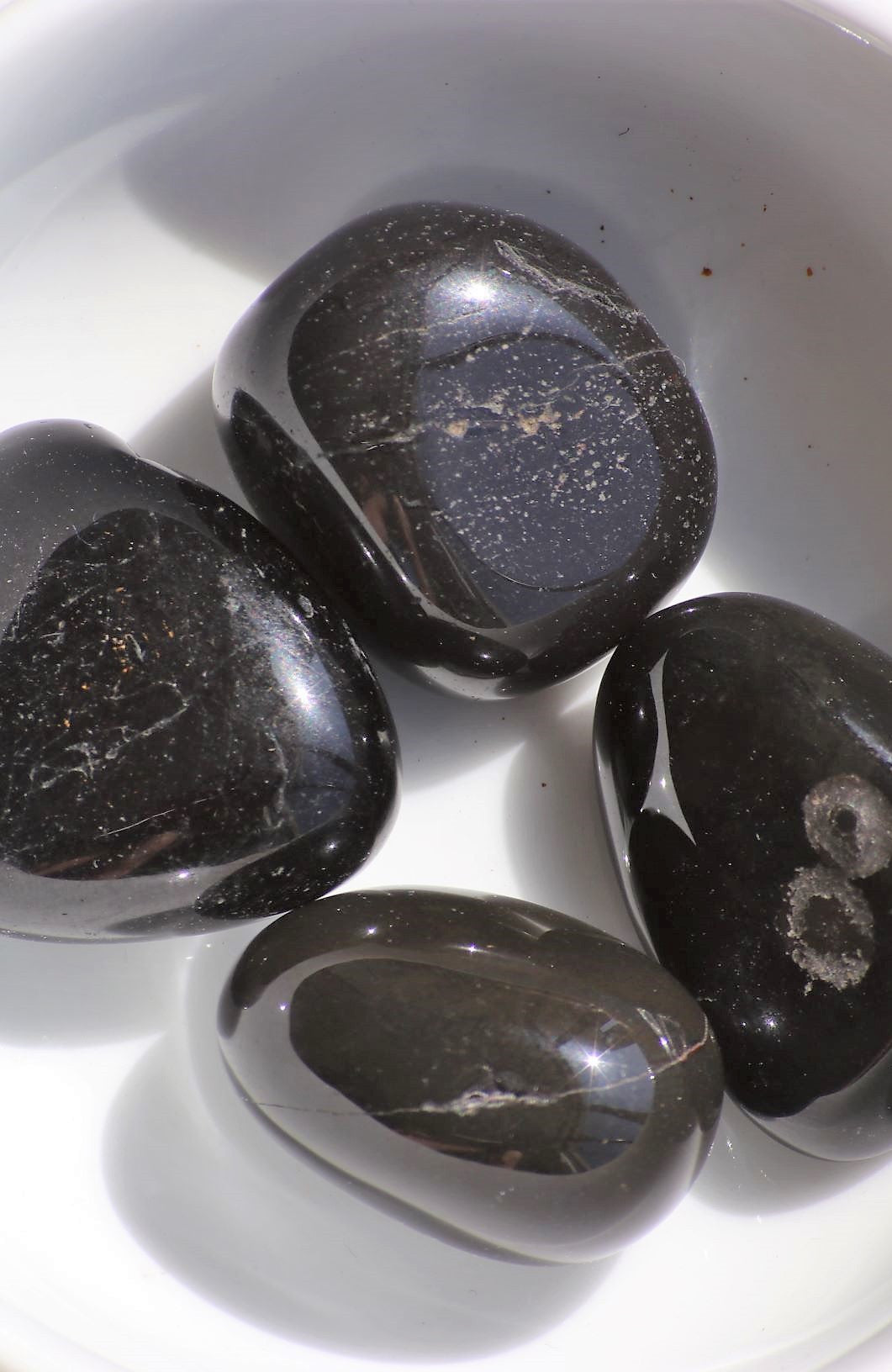 Black Obsidian Tumbled Stone
